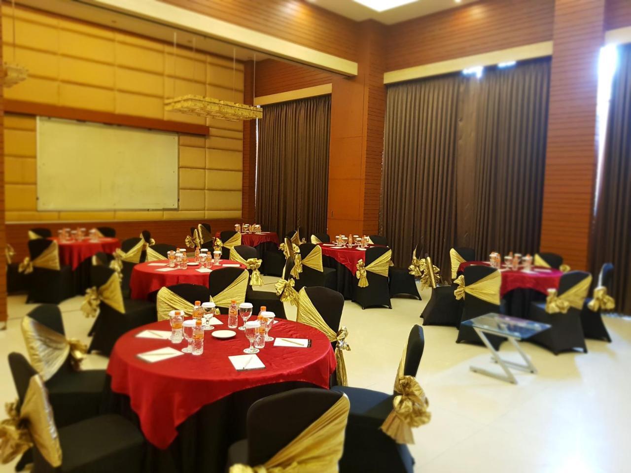 Scarlet Dago Hotel Bandung Dış mekan fotoğraf