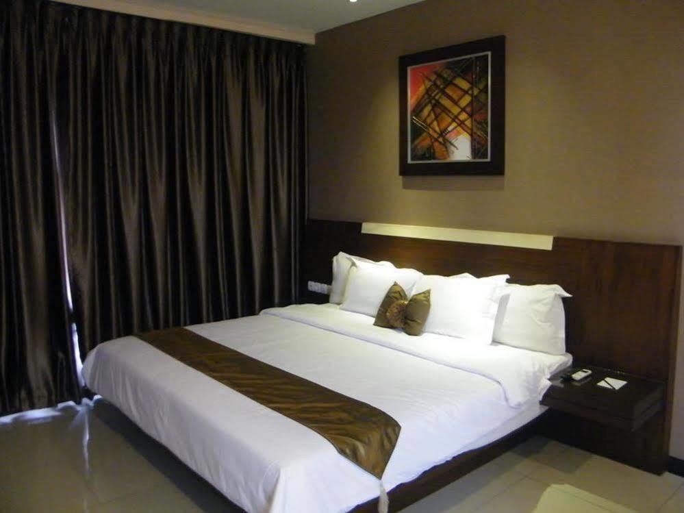 Scarlet Dago Hotel Bandung Dış mekan fotoğraf